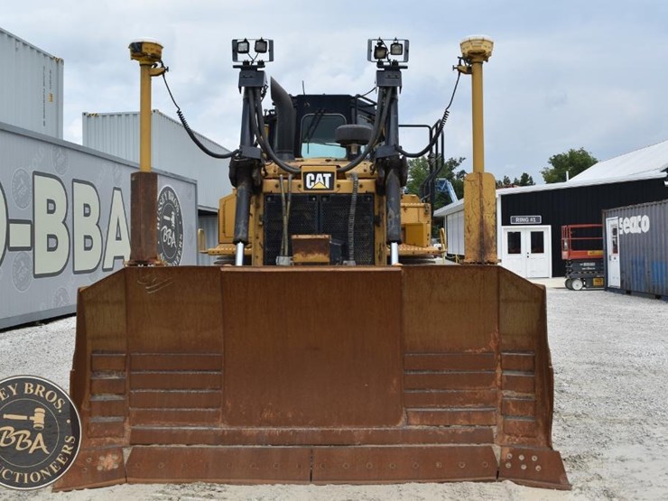 2015-caterpillar-d6t-xl-image-8