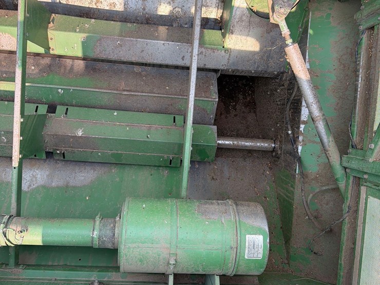 john-deere-7720-image-42