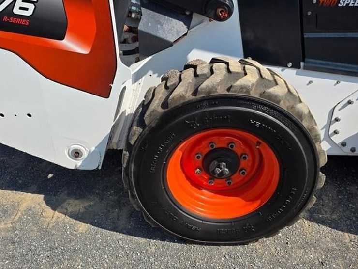 2020-bobcat-s76-image-14