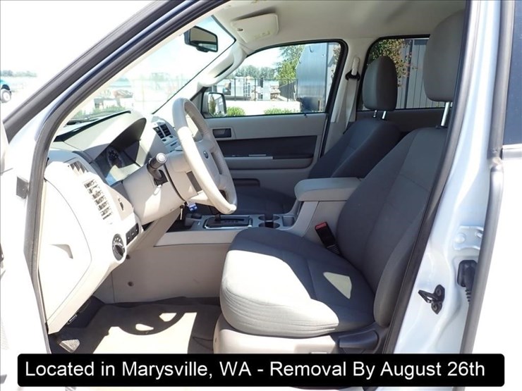 2009-ford-escape-image-4
