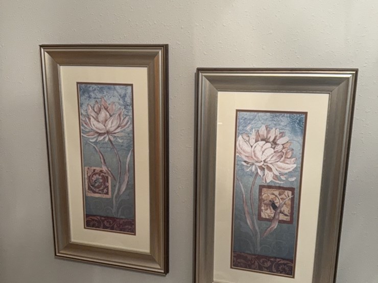 two-matching-modern-wall-pictures-image-1