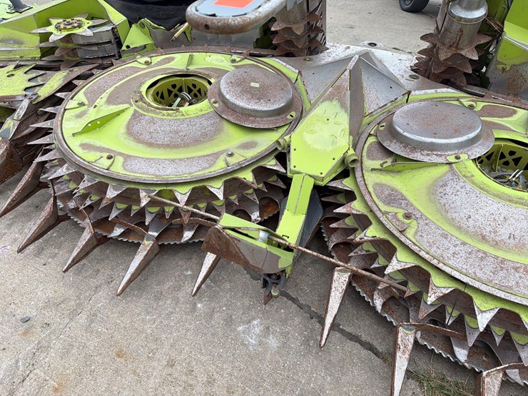 2019-claas-orbis-750-image-28