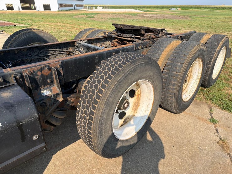1993-kenworth-t600-image-27