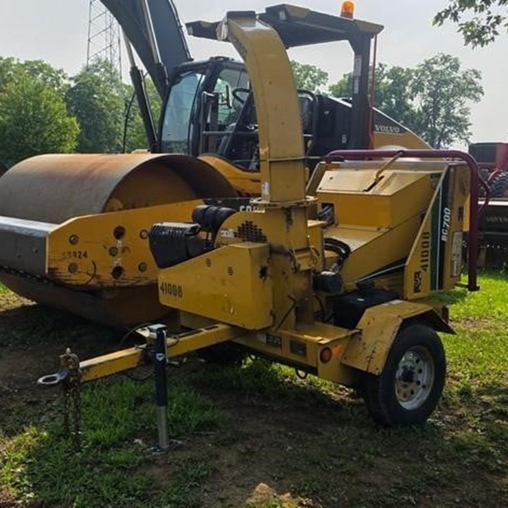 2016 VERMEER BC700XL
