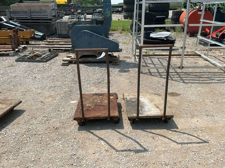 4-wheel-metal-carts-with-handle-image-2