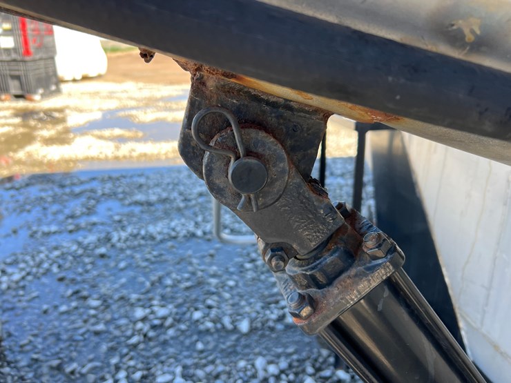 no-reserve---adams-truck-mount-tender---no-fees-image-21
