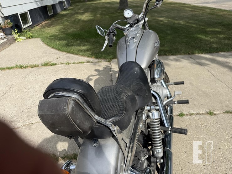 2009-harley-davidson-dyna-super-glide-image-10