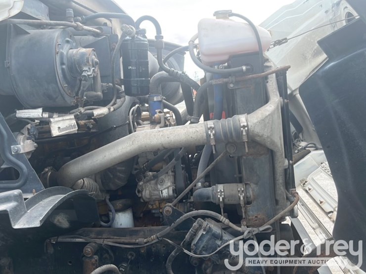 2000-sterling-lt9500-image-11