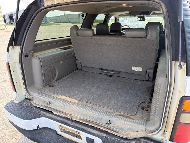 2005-gmc-yukon-denali-image-23