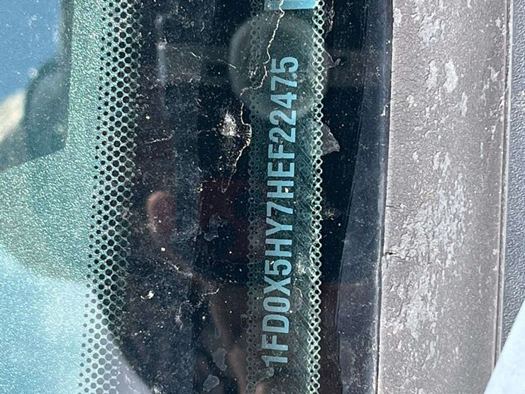 2017-ford-f550-xl-image-64