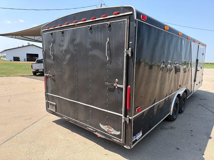 2012-forest-river-7ft-x-24ft-bumper-hitch-enclosed-trailer-image-24