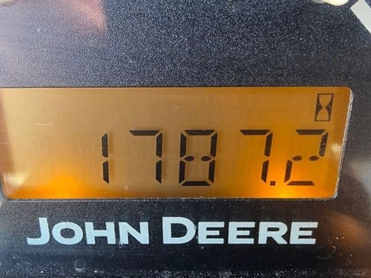 2013-john-deere-3520-image-61