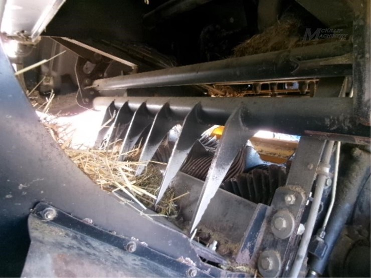 new-holland-big-baler-340-image-24
