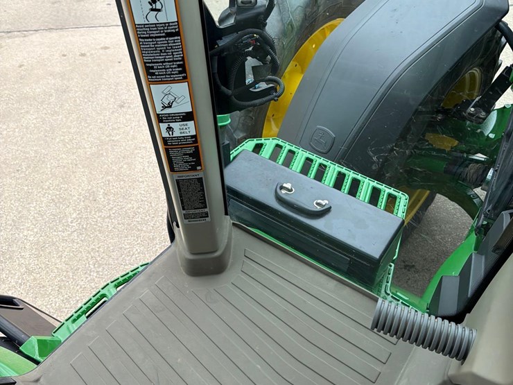 2022-john-deere-8r-280-image-68