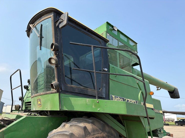 john-deere-7720-image-9