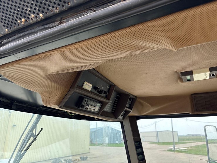 john-deere-9500-image-46