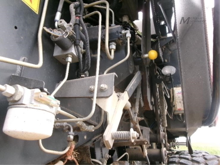 new-holland-big-baler-340-image-29