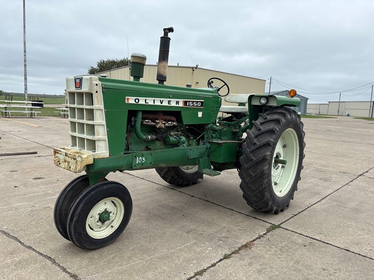 oliver-1550-image-1