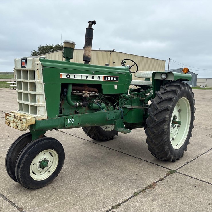 OLIVER 1550