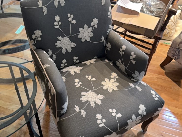 wing-back-chair,-new-condition-image-4