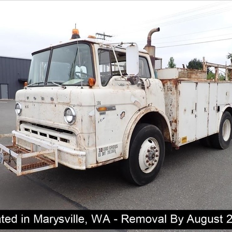 1979 FORD 800