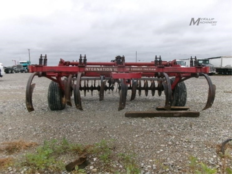 international-6500-image-8