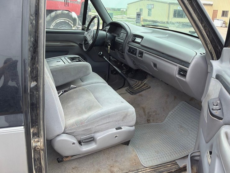1997-ford-f250-image-21