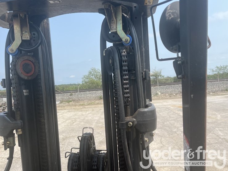 caterpillar-c5000-image-30