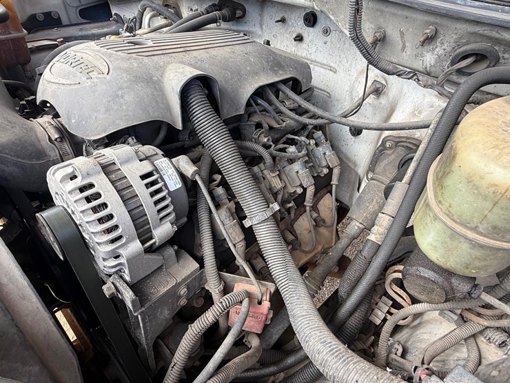 2002-gmc-2500hd-image-20