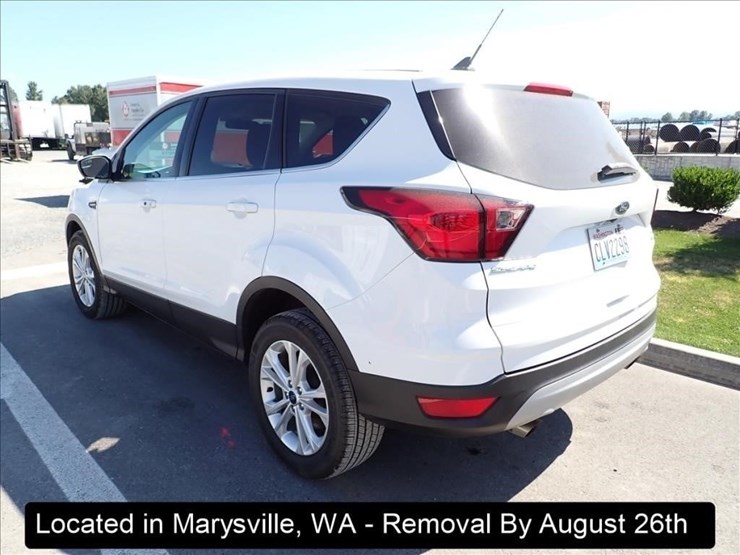 2019-ford-escape-image-10