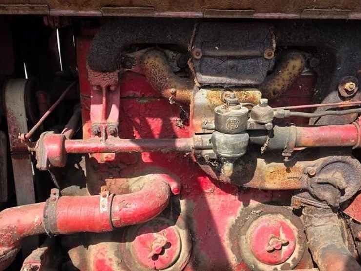mccormick-deereing-1020-tractor-(not-running)-image-18