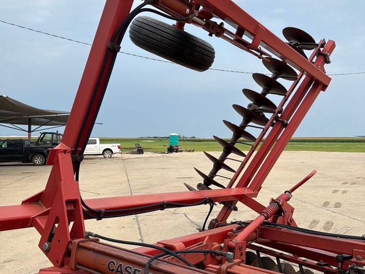 case-ih-3900-image-27