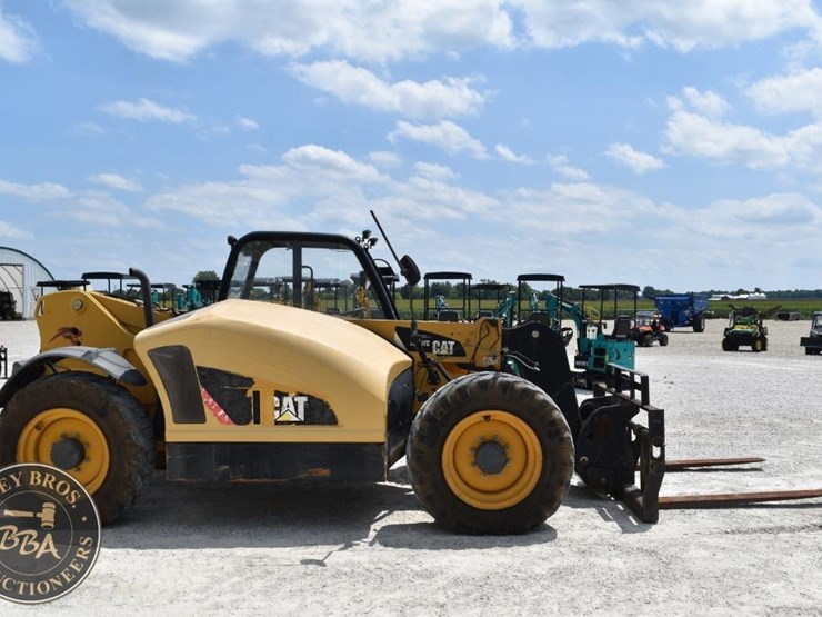 2014-caterpillar-th407c-image-7