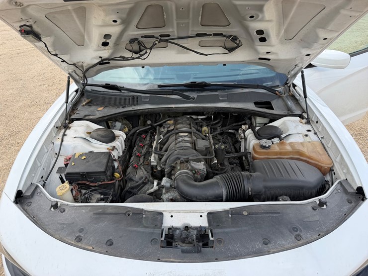 #33586-•-2015-dodge-charger-image-10