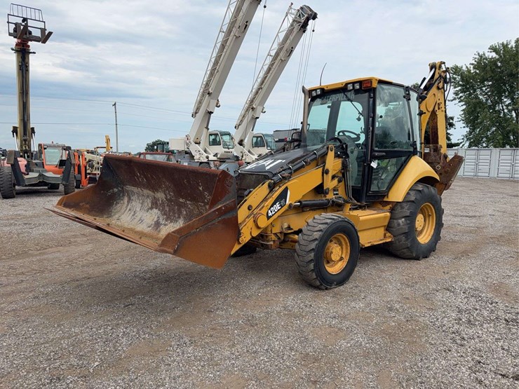 caterpillar-420e-it-image-2