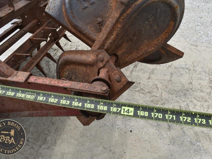 new-holland-327t-image-16