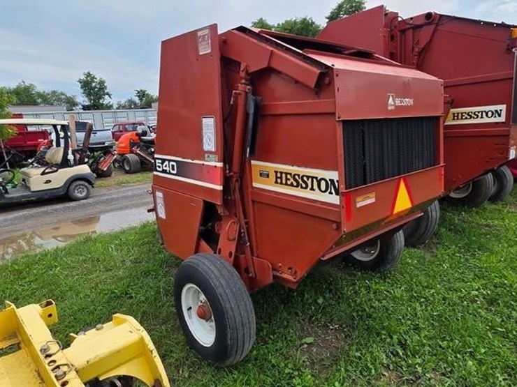 hesston-540-image-3
