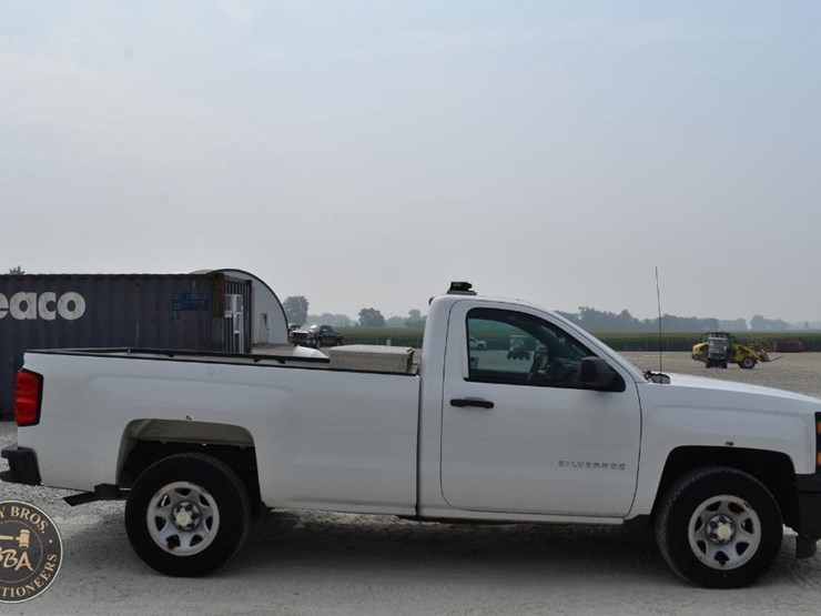 2015-chevrolet-silverado-1500-image-6