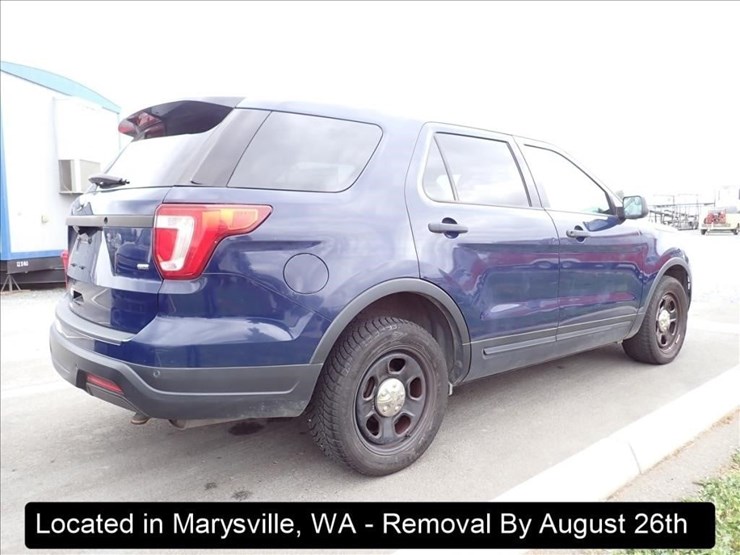2018-ford-explorer-image-11