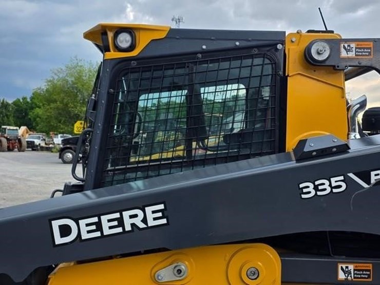 2025-deere-335-p-tier-image-29