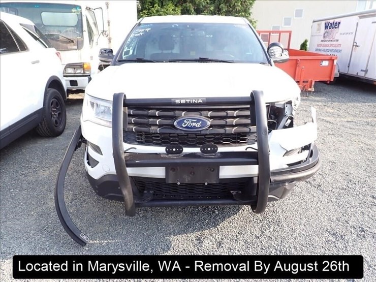 2018-ford-explorer-image-13