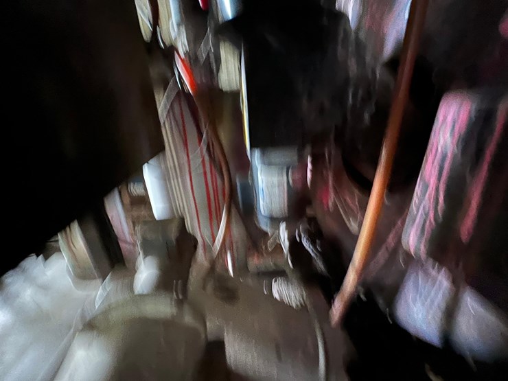 usc-800-seed-treater-with-guardrails-and-screen-image-23
