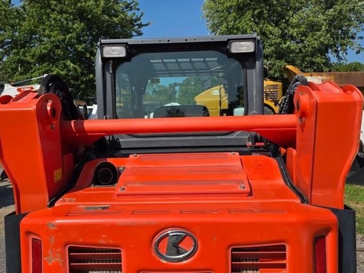kubota-svl75-2-image-21