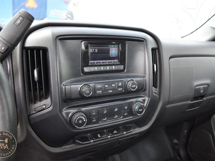 2015-chevrolet-silverado-1500-image-20