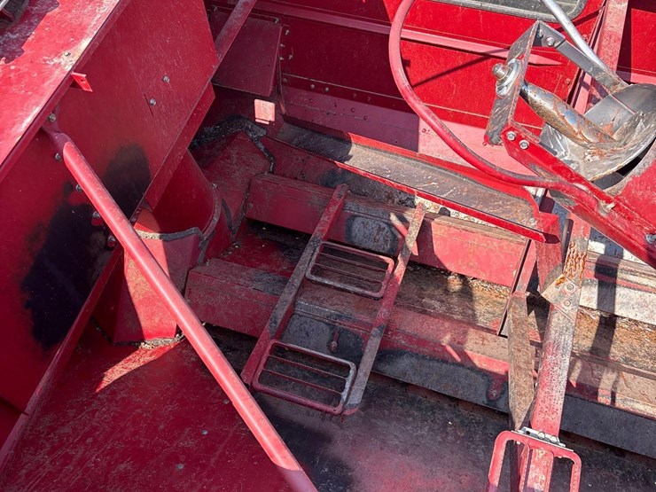 2005-case-ih-2377-image-76