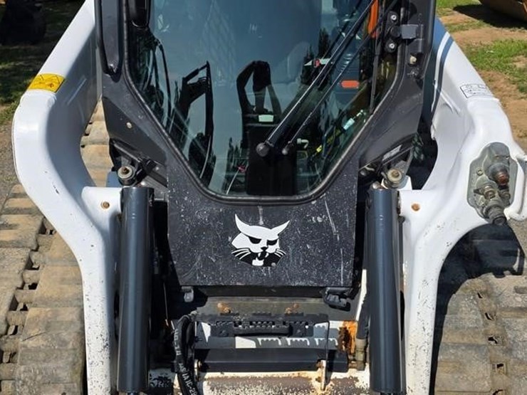 bobcat-t76-image-38