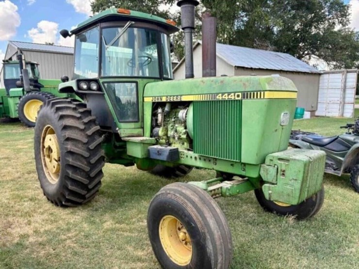 1978-john-deere-4440-image-1