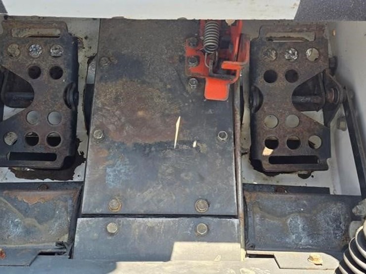 bobcat-553-image-40