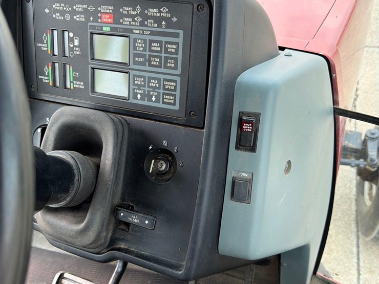 case-ih-7220-image-29