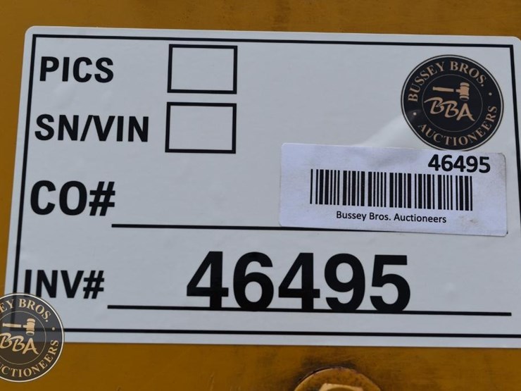 2015-caterpillar-d6t-xl-image-22